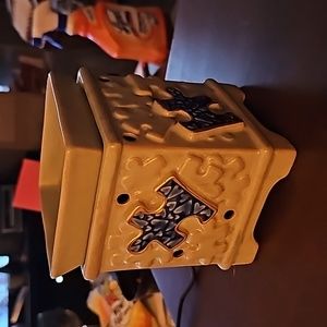 Scentsy 19754 Piece By Piece Autism Speaks full-size wax warmer